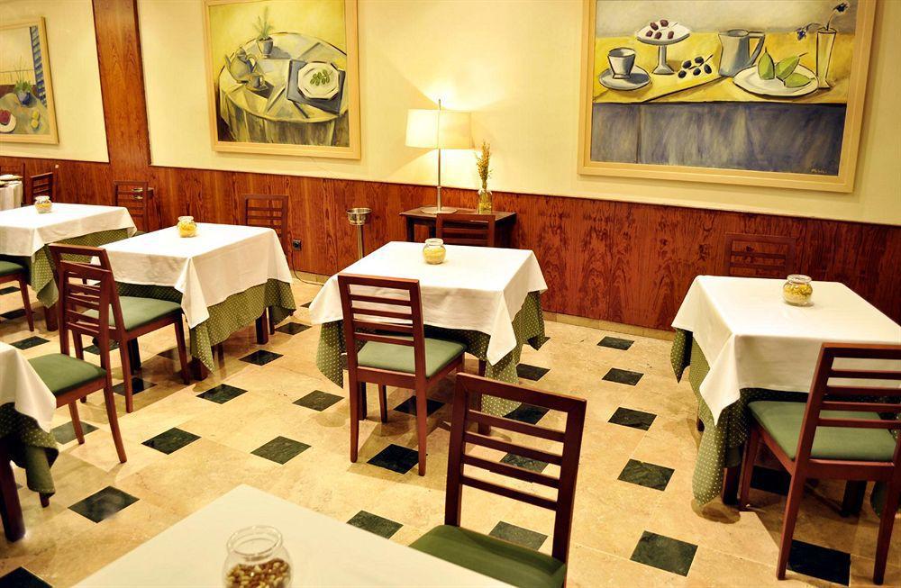 Catalonia Plaza Mayor Salamanca Restoran fotoğraf
